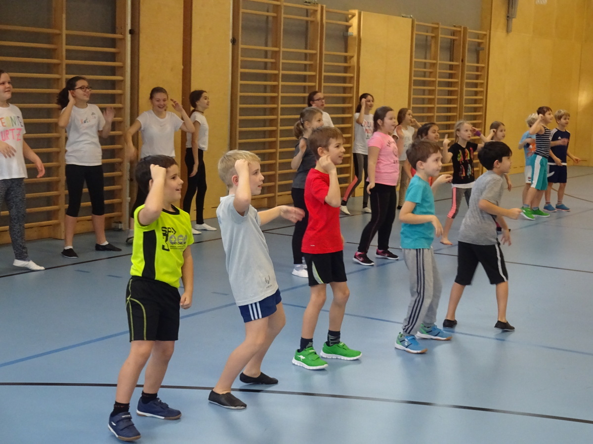 18.01.2018 - Turnen mit den 2. Klassen