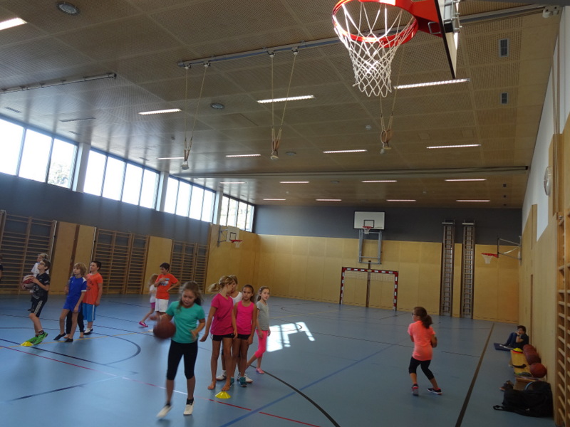 18.09.2017 - Basketballtraining in der 4a