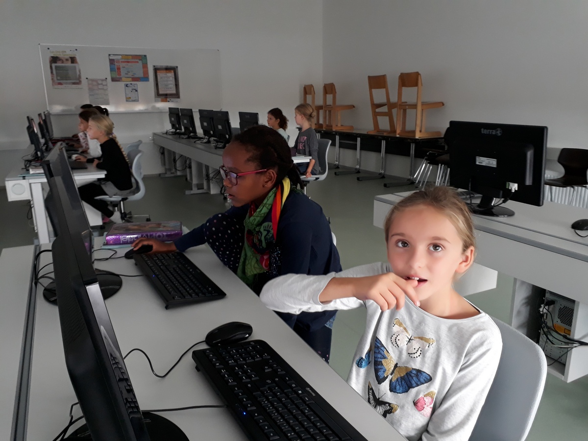 02.10.2017 - Unverbindliche Übung INFORMATIK