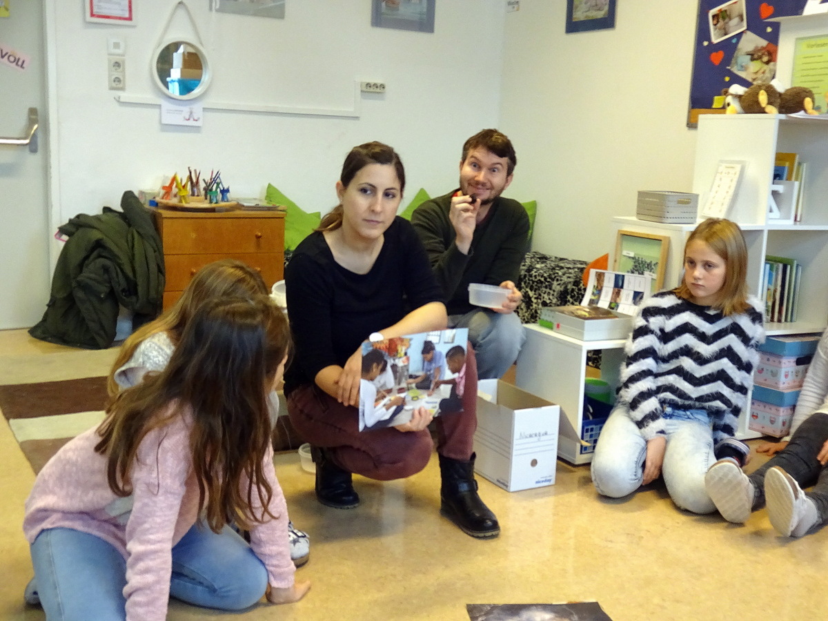 09.11.2017 - Vorstellung des Länderpakets der Sternsingeraktion - 4a, 4b