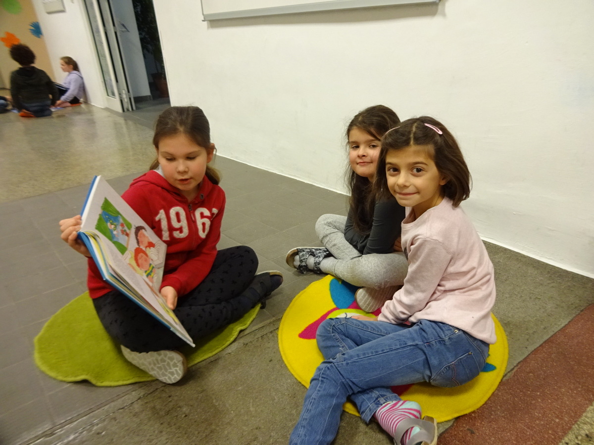 20.12.2017 - Weihnachtslesungen - 1b, 1c, 3a