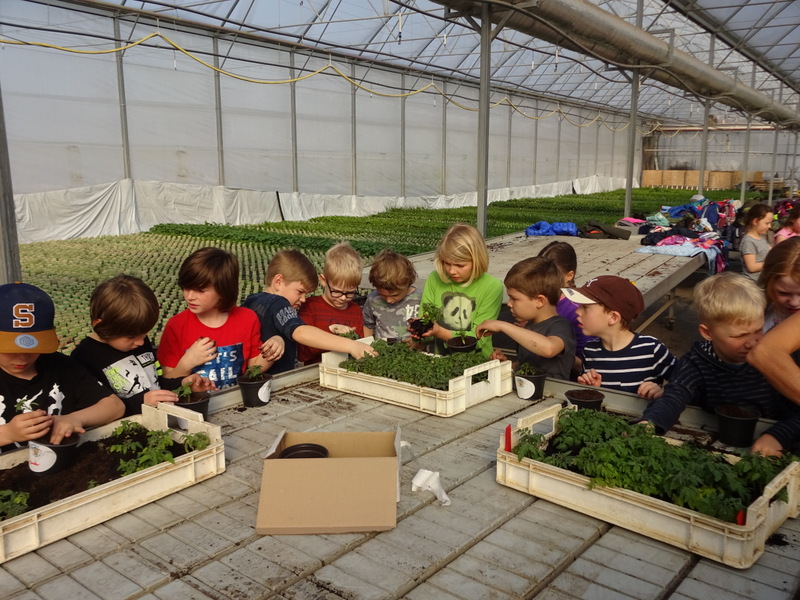 02.04.2019 - Schule in der Gärtnerei - 2a, 2b, 2c