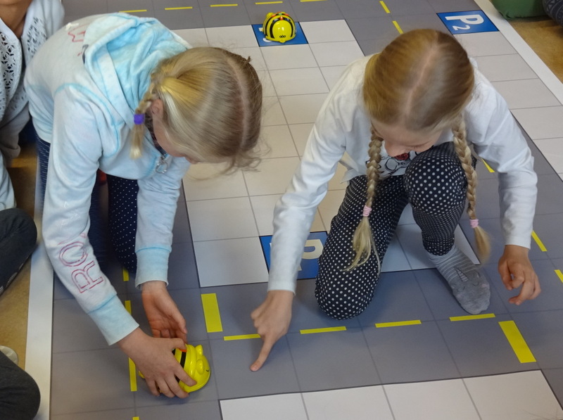 30.04.2019 - BeeBots im Einsatz - 4a, 4b